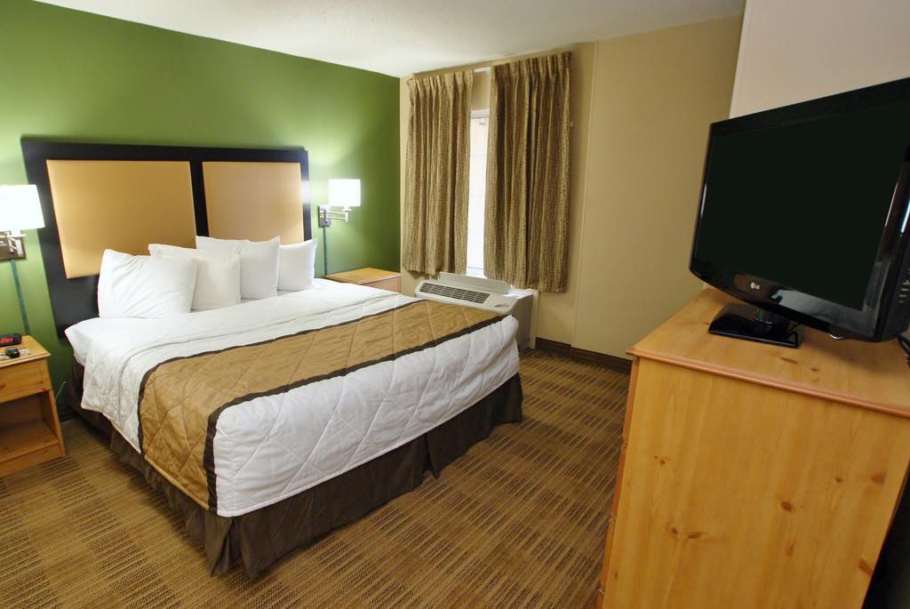 Extended Stay America Select Suites - Atlanta - Cumberland Mall Смирна Екстер'єр фото